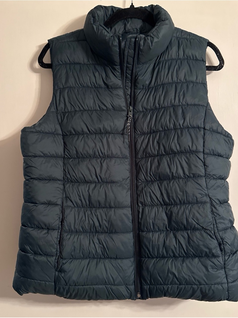 Women's Quilted Puffer Vest - Dark Green